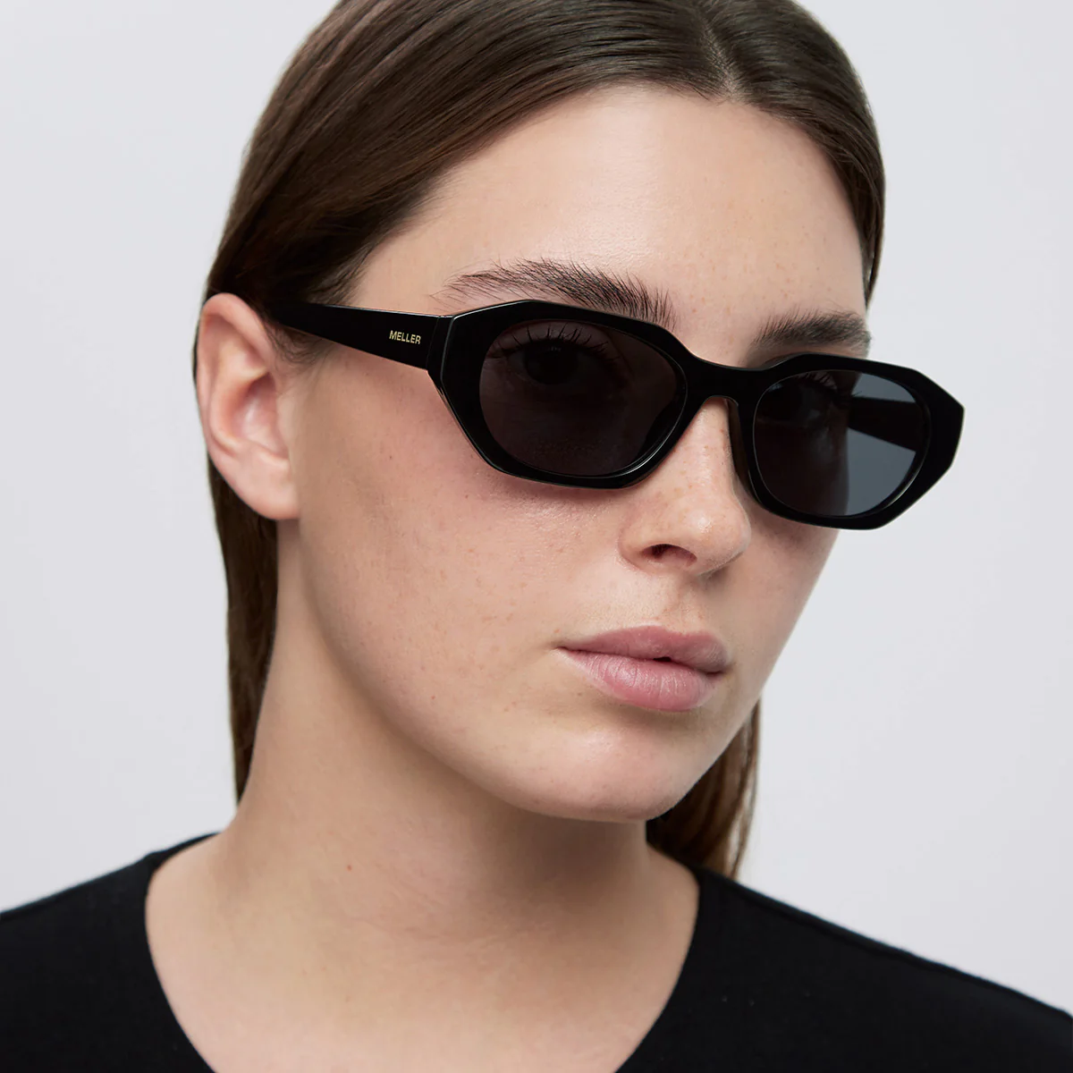Anu All Black - Image 4